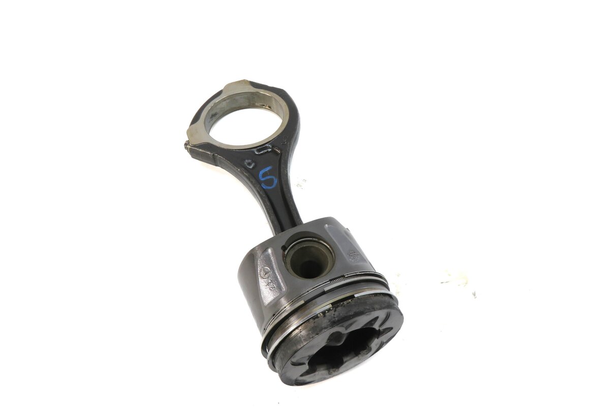 Thumbnail 2: 09-12 MERCEDES E GL ML R (W164 W212 W251 X164) 3.0L DIESEL ENGINE - LEFT PISTON