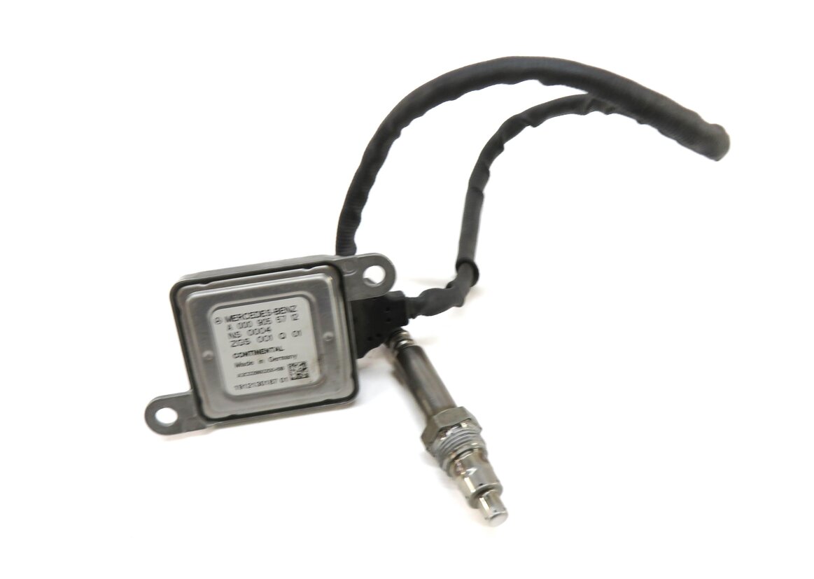 Thumbnail 3: 2010 MERCEDES ML350 (W164) 3.0L OM642 DIESEL EXHAUST NOX NITROGEN OXIDE SENSOR