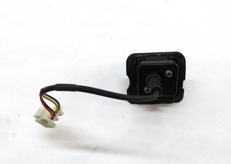 Thumbnail 3: 2009-2011 MERCEDES ML-CLASS (W164) REARVIEW BACKUP REVERSE ASSIST CAMERA