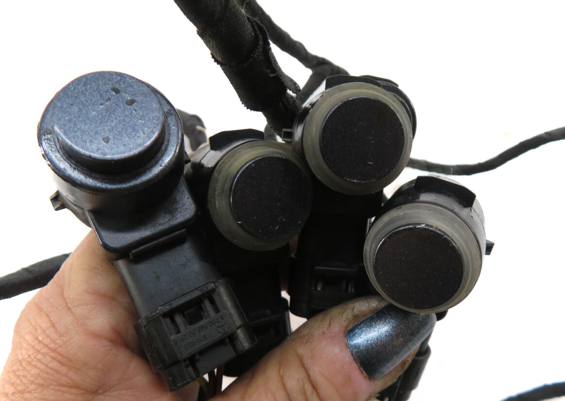 Thumbnail 3: 2010 MERCEDES ML350 (W164) FRONT PDC PARK DISTANCE SENSOR SET w/ HARNESS (GRAY)