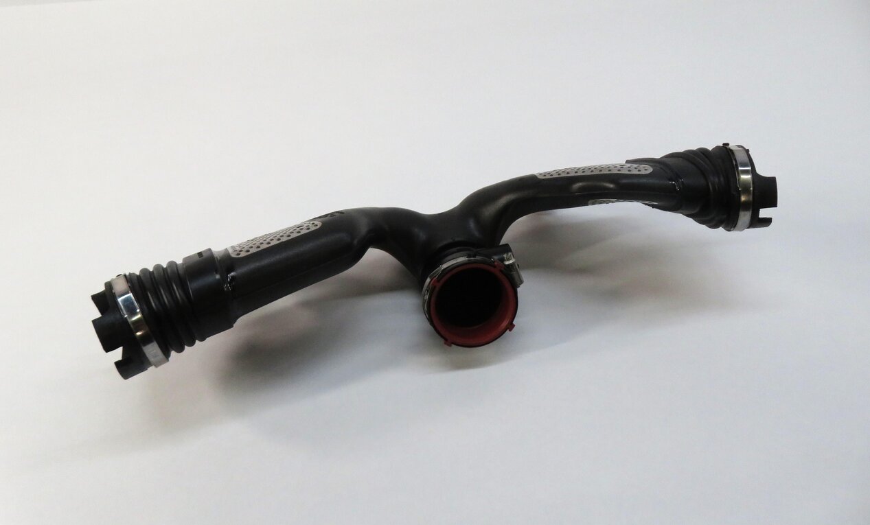 Thumbnail 1: 2010 MERCEDES ML350 (W164) 3.0L OM642 DIESEL ENGINE AIR INTAKE DUCT w/ SENSORS