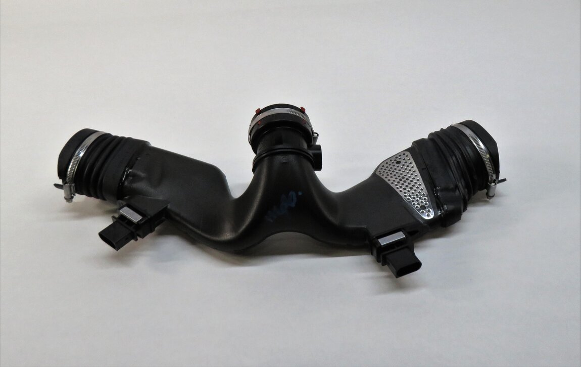 Thumbnail 5: 2010 MERCEDES ML350 (W164) 3.0L OM642 DIESEL ENGINE AIR INTAKE DUCT w/ SENSORS