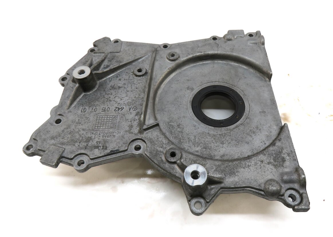 Thumbnail 3: 09-15 MERCEDES E GL ML S R (W164 W166 W212 X164 X166) 3.0L DIESEL TIMING COVER