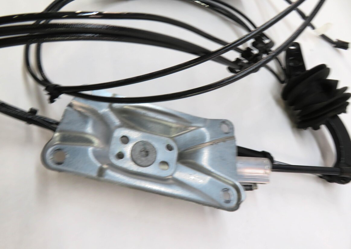 Thumbnail 4: 2009-2011 MERCEDES ML-CLASS (W164) REAR TRUNK LIFT LIFTGATE HYDRAULIC PUM w/ RAM
