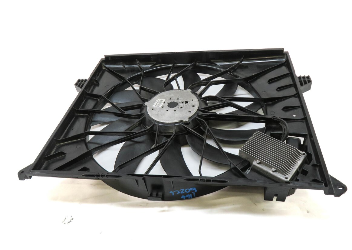 Thumbnail 5: 2007-2012 MERCEDES GL ML R CLASS (X164 W164 W251) RADIATOR COOLING FAN w/ SHROUD