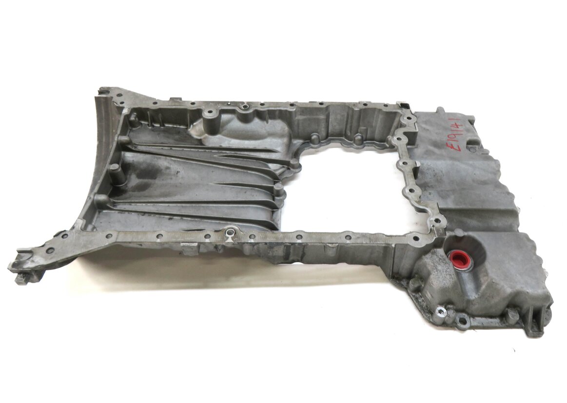 Thumbnail 4: 07-11 MERCEDES GL ML R CLASS (W164 W251 X164) 3.0L DIESEL UPPER ENGINE OIL PAN