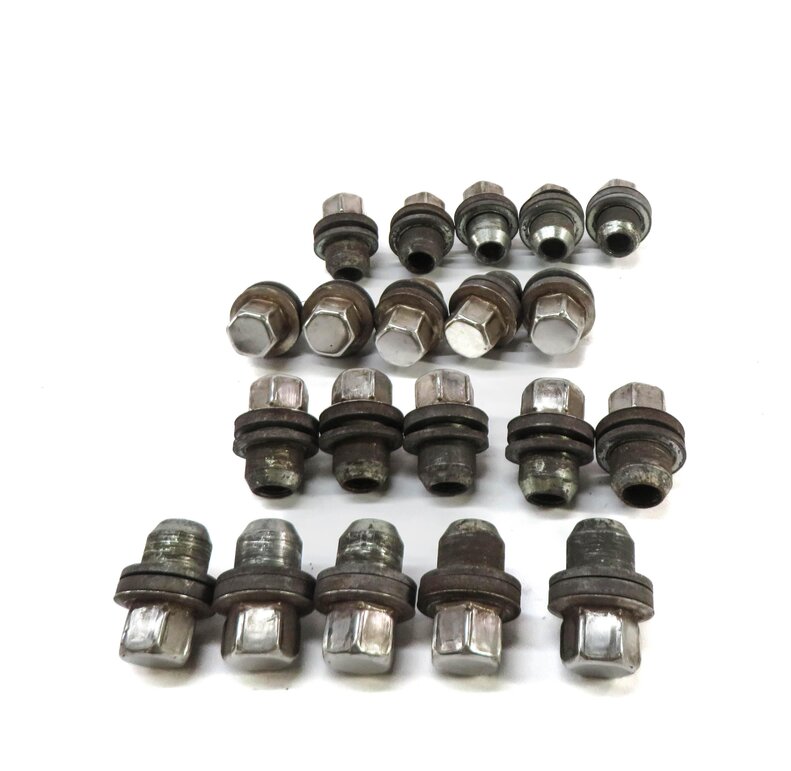 Thumbnail 2: 2005-2018 RANGE ROVER SPORT LR3 LR4 DISCOVERY WHEEL TIRE RIM LUG NUT SET (20)