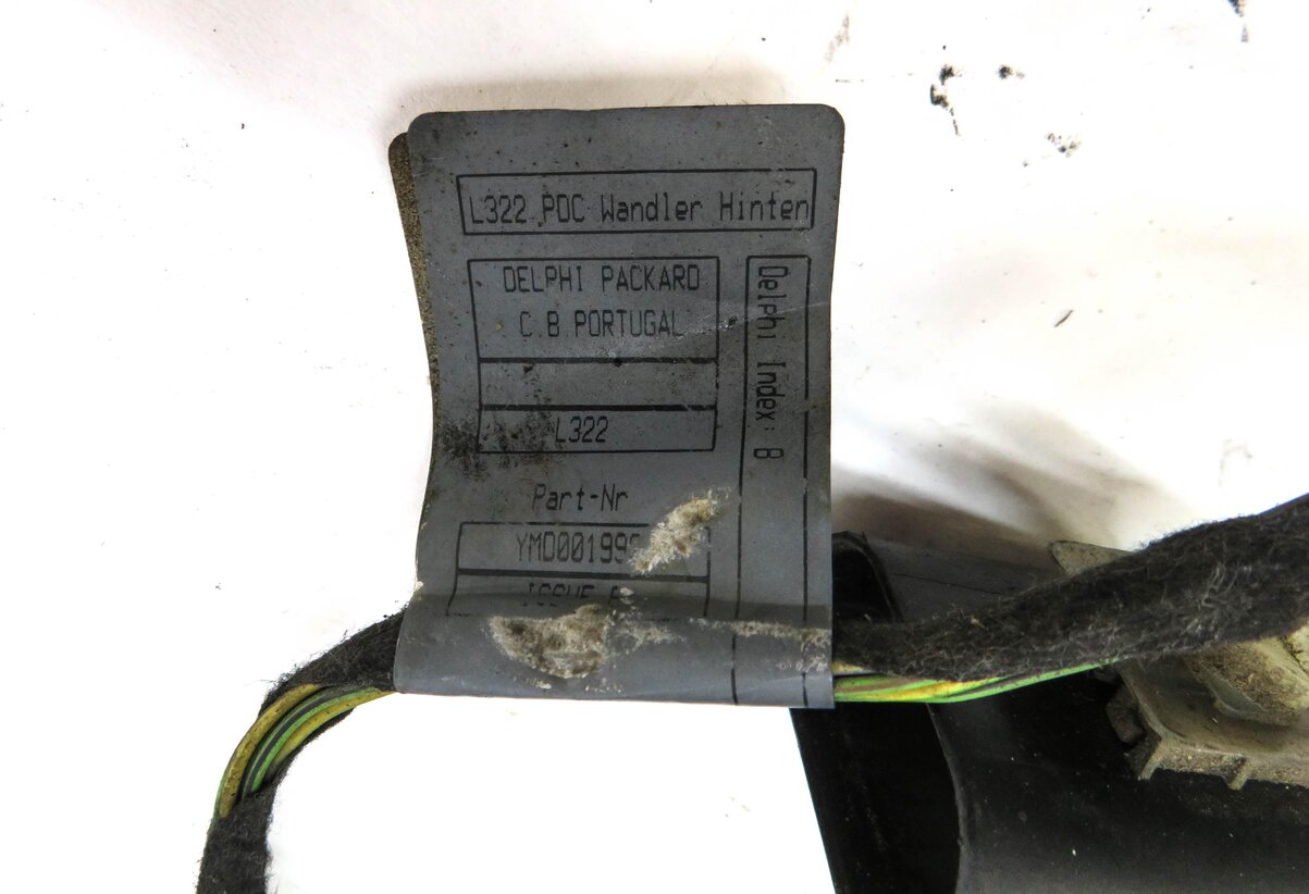 Thumbnail 3: 2006 RANGE ROVER (L322) REAR PDC PARK DISTANCE SENSOR SET w/ HARNESS (BLACK)