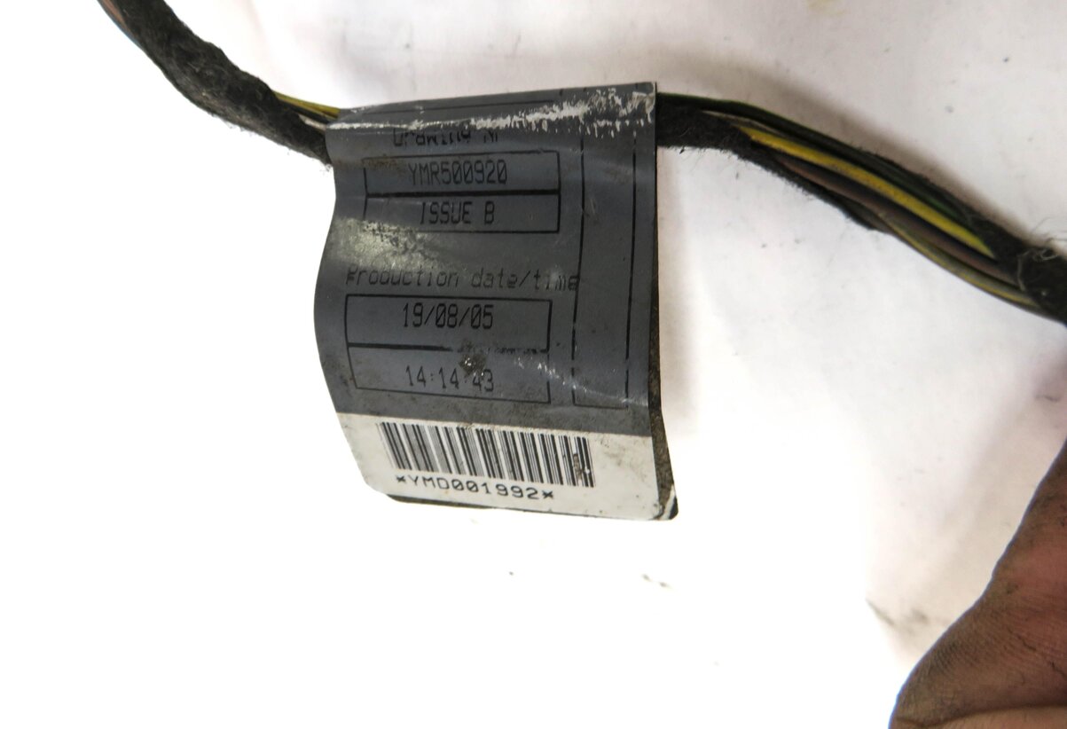 Thumbnail 4: 2006 RANGE ROVER (L322) REAR PDC PARK DISTANCE SENSOR SET w/ HARNESS (BLACK)