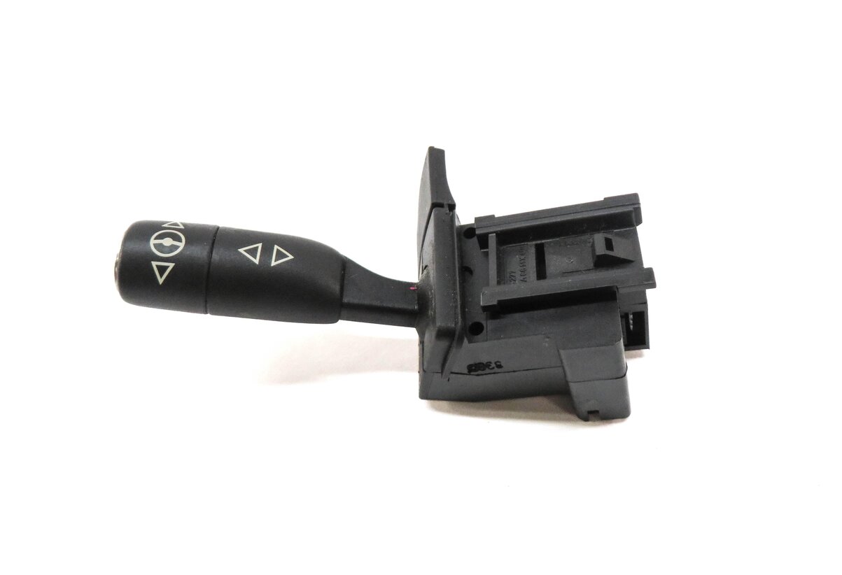 Thumbnail 3: 2006 RANGE ROVER (L322) STEERING COLUMN ADJUSTMENT SWITCH w/ HEATED WHEEL