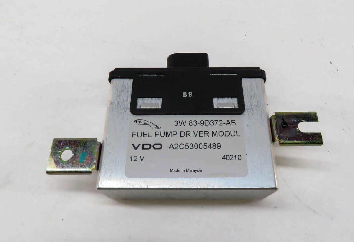 Thumbnail 2: 06-09 RANGE ROVER SPORT (L320 L322) 4.2L SUPERCHARGED - FUEL PUMP CONTROL MODULE