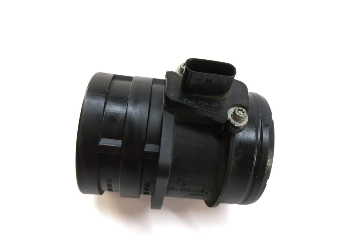 Thumbnail 2: 13-17 AUDI A4 A5 A6 Q3 Q5 (B8 8K 8T C7 8U 8R) 2.0L TURBO MASS AIR FLOW SENSOR