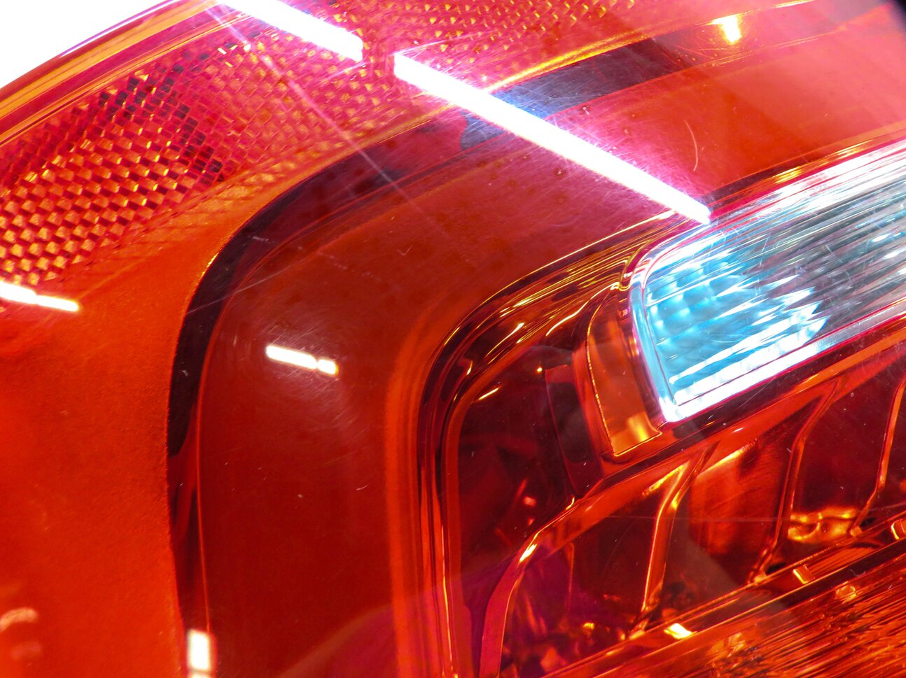Thumbnail 6: 13-16 AUDI A4 S4 B8 8K REAR RIGHT PASSENGER OUTER TAILLIGHT BRAKE LIGHT LAMP LED
