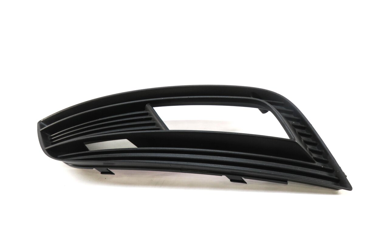 Thumbnail 2: 2013 AUDI A4 (B8 8K) LEFT FRONT DRIVER FOGLIGHT FOG LIGHT GRILLE TRIM