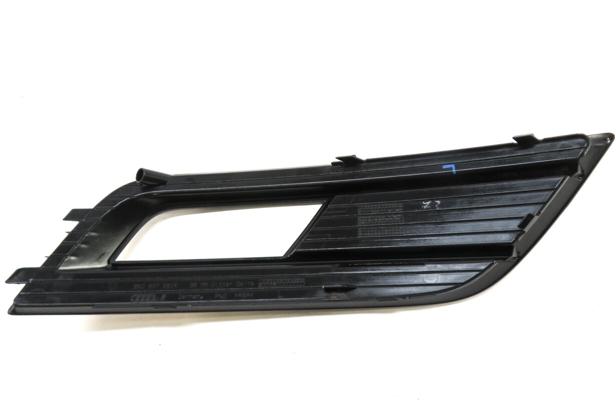 Thumbnail 4: 2013 AUDI A4 (B8 8K) LEFT FRONT DRIVER FOGLIGHT FOG LIGHT GRILLE TRIM