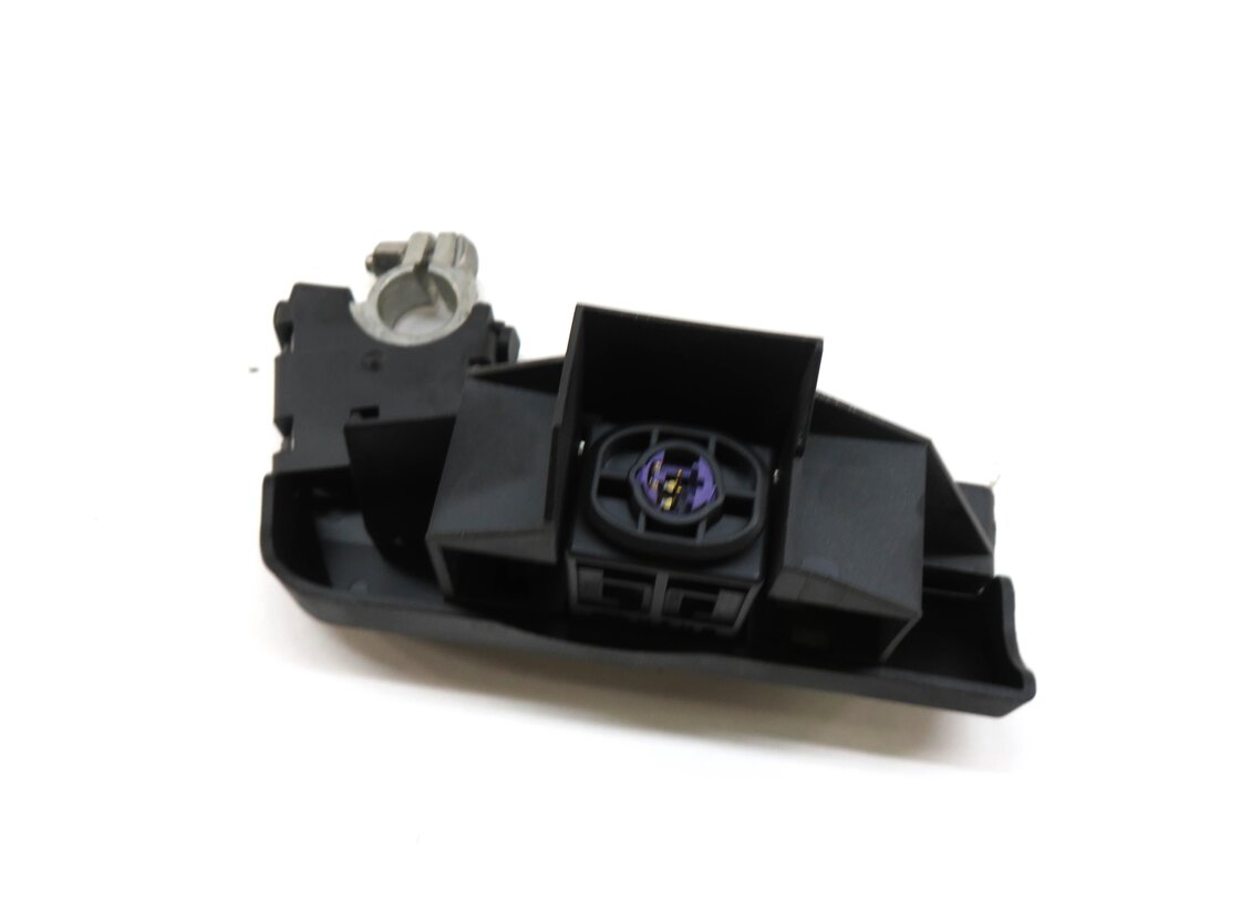 2013 AUDI A4 (B8 8K) POWER OVERLOAD PROTECTION SENSOR w/ BATTERY TERMINAL