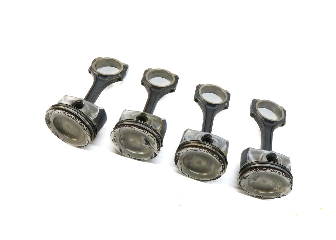 Thumbnail 1: 2014-2020 MERCEDES CLA250 (C117) 2.0L M270 TURBO ENGINE PISTON w/ ROD SET-4