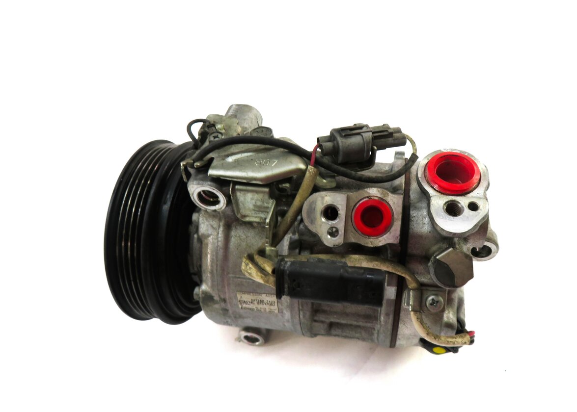 Thumbnail 4: 14-16 MERCEDES B250 CLA250 CLA45 (C117 W246) AC AIR CONDITIONING COMPRESSOR PUMP