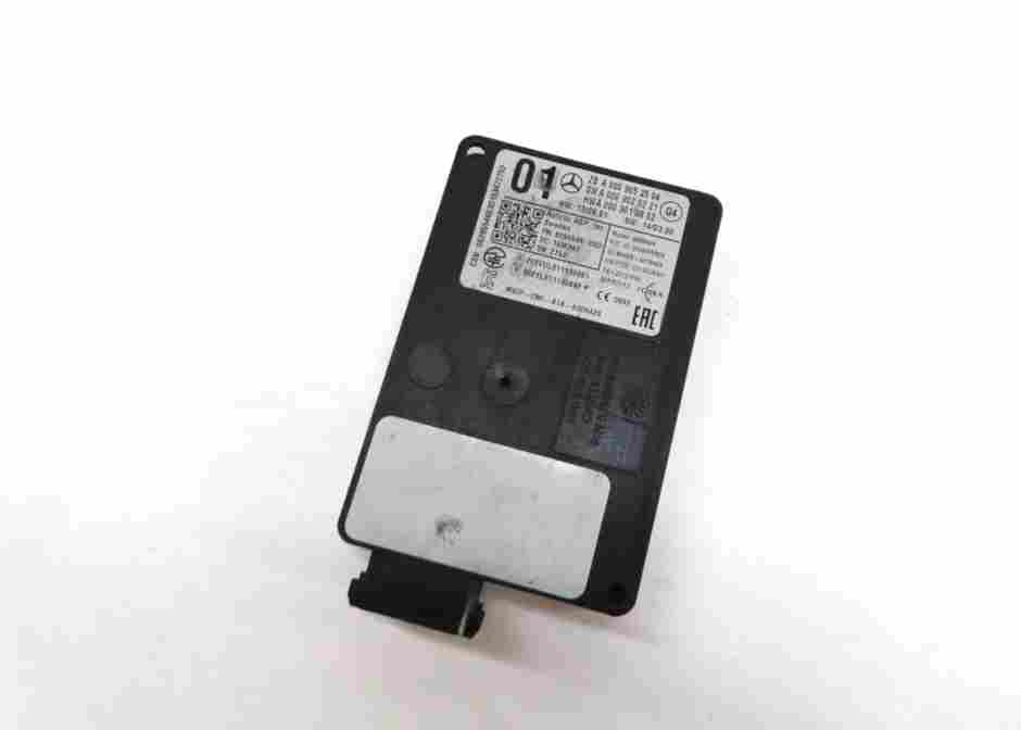 Thumbnail 1: 2014-2020 MERCEDES CLA250 CLA45 GLS CLS (C117 W166 W253) BLIND SPOT RADAR MODULE