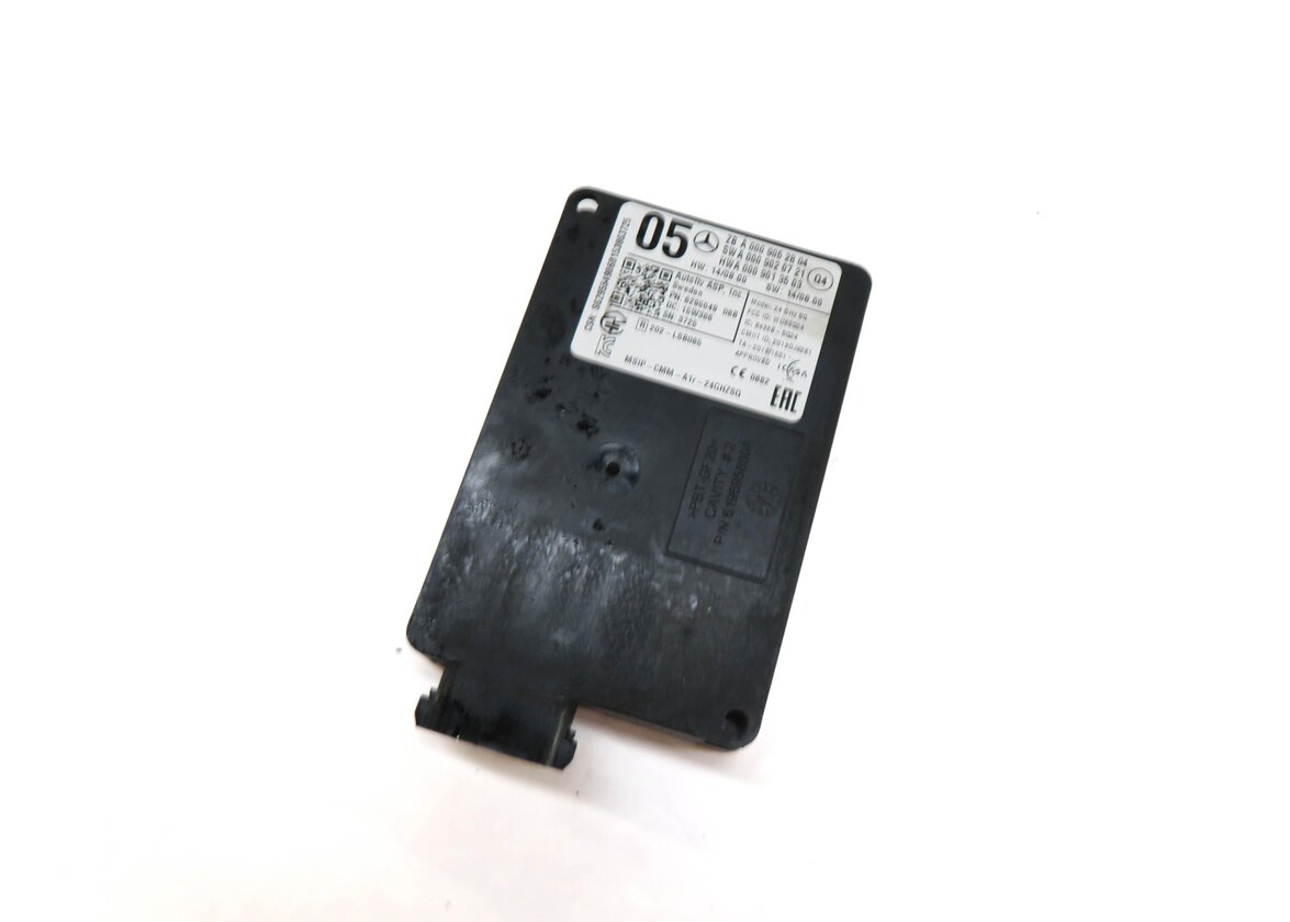 Thumbnail 1: 2016 MERCEDES CLA250 (C117) FRONT BLIND SPOT RADAR DISTRONIC SENSOR MODULE