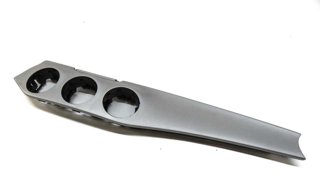 2016 MERCEDES CLA250 (C117) RIGHT DASH HEATER VENT TRIM PANEL (SILVER WAVE)