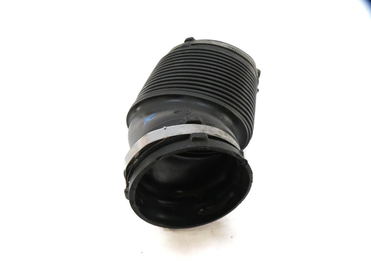 Thumbnail 3: 2016 RANGE ROVER SPORT (L494) 3.0L SUPERCHARGED ENGINE RIGHT AIR INTAKE DUCT