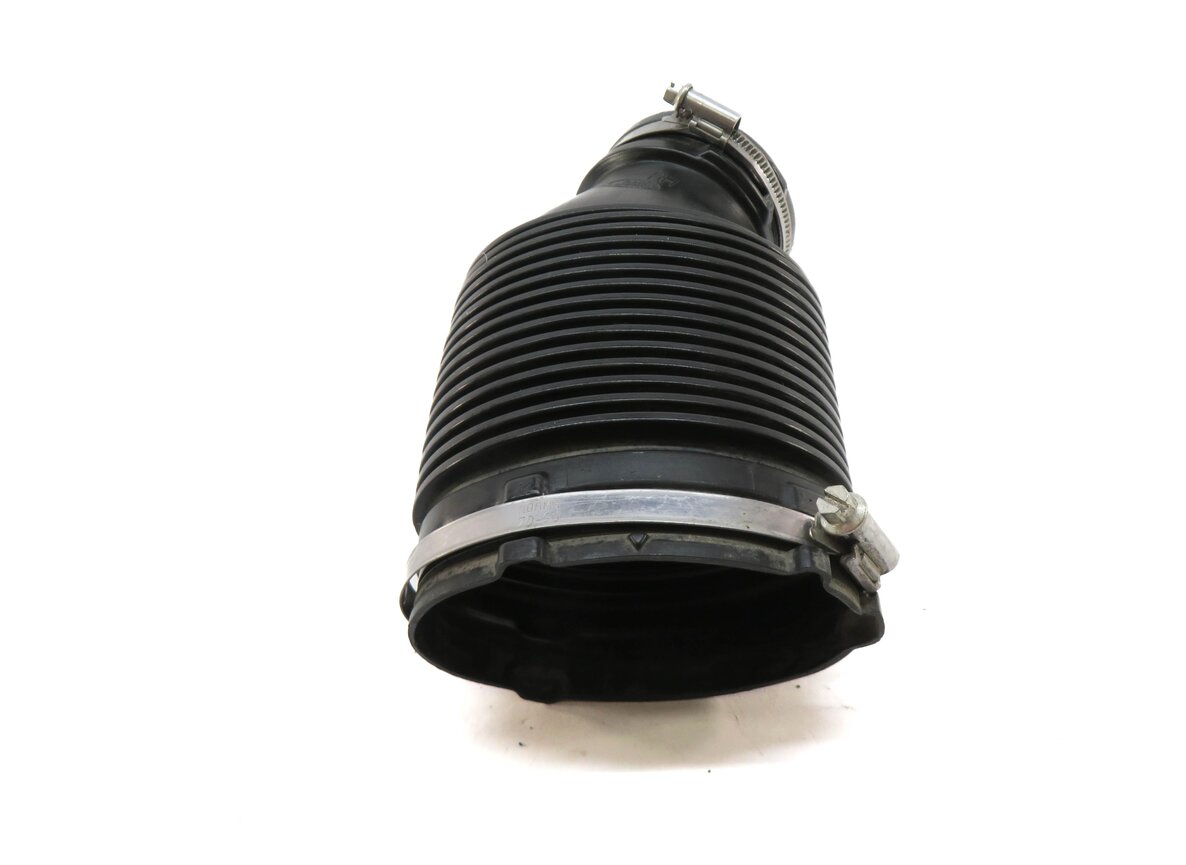 Thumbnail 4: 2016 RANGE ROVER SPORT (L494) 3.0L SUPERCHARGED ENGINE RIGHT AIR INTAKE DUCT