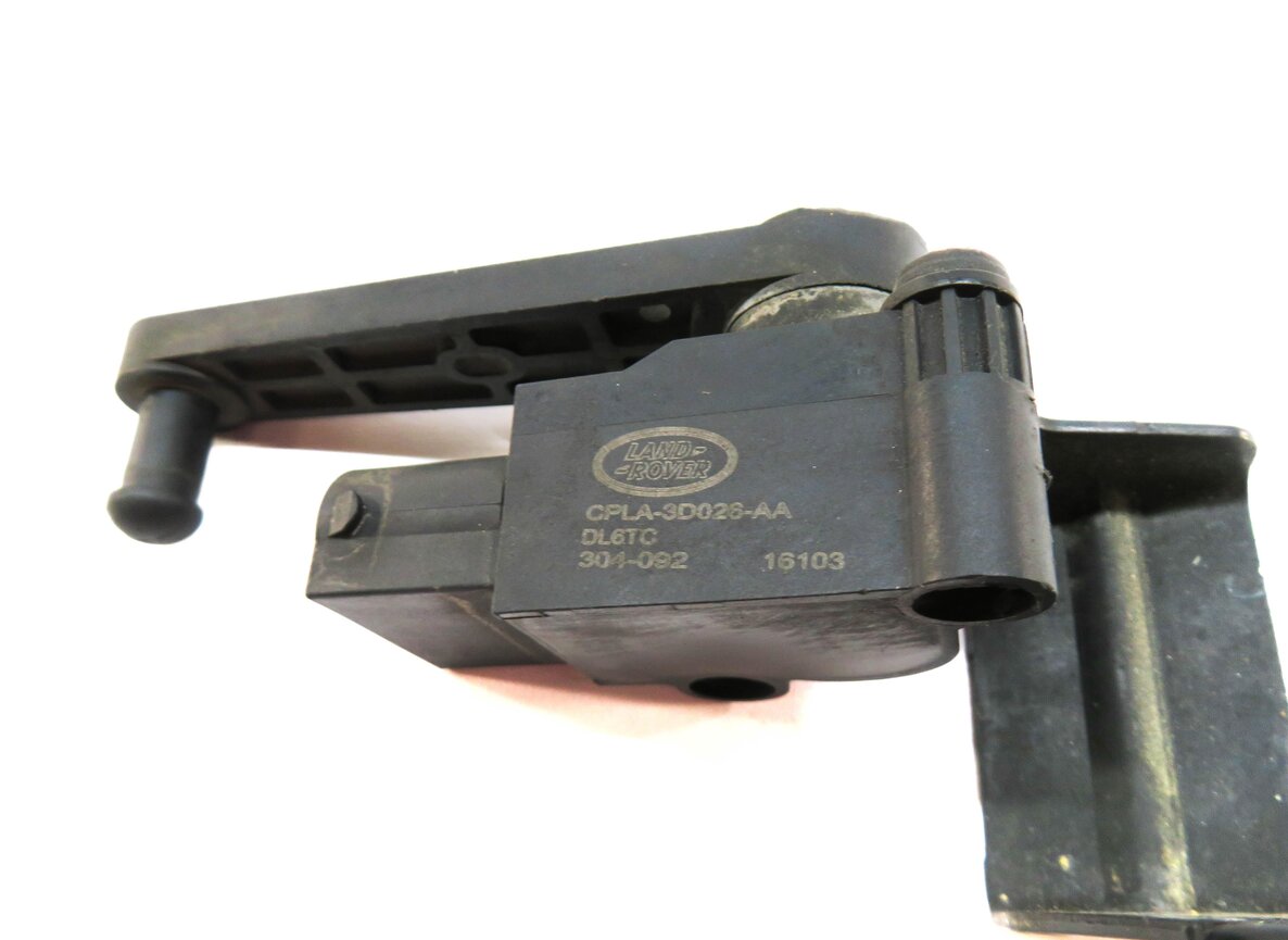Thumbnail 5: 2016 RANGE ROVER SPORT (L494) RIGHT FRONT SUSPENSION HEIGHT LEVEL SENSOR
