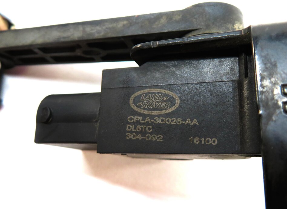 Thumbnail 5: 2016 RANGE ROVER SPORT (L494) LEFT FRONT DRIVER SUSPENSION HEIGHT LEVEL SENSOR