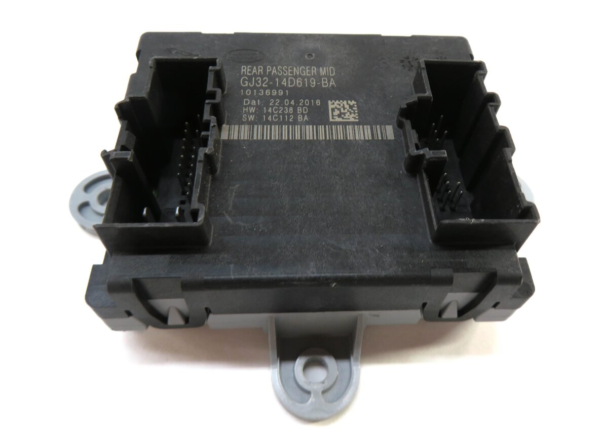 Thumbnail 4: 2016 RANGE ROVER SPORT (L494) RIGHT REAR DOOR CONTROL MODULE