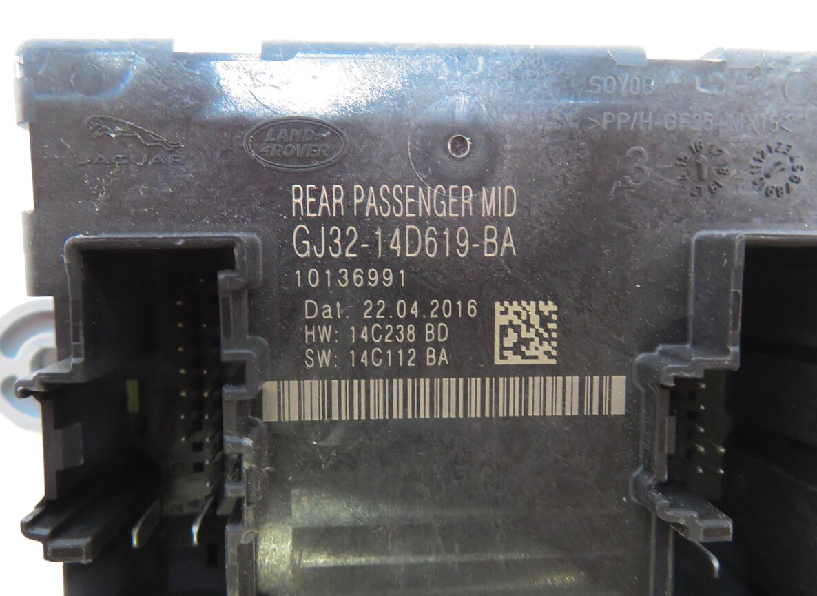 Thumbnail 6: 2016 RANGE ROVER SPORT (L494) RIGHT REAR DOOR CONTROL MODULE