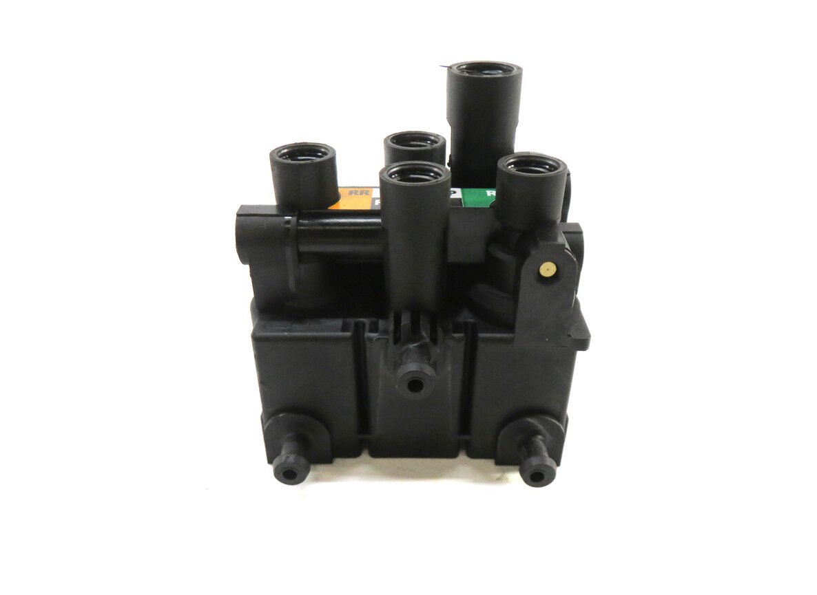 Thumbnail 4: 2016 RANGE ROVER SPORT (L494) REAR AIR SUSPENSION VALVE BLOCK