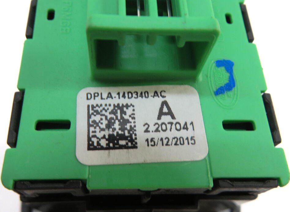 Thumbnail 5: 2016 RANGE ROVER SPORT (L494) REAR FOLDING SEAT ADJUSTMENT ADJUST SWITCH