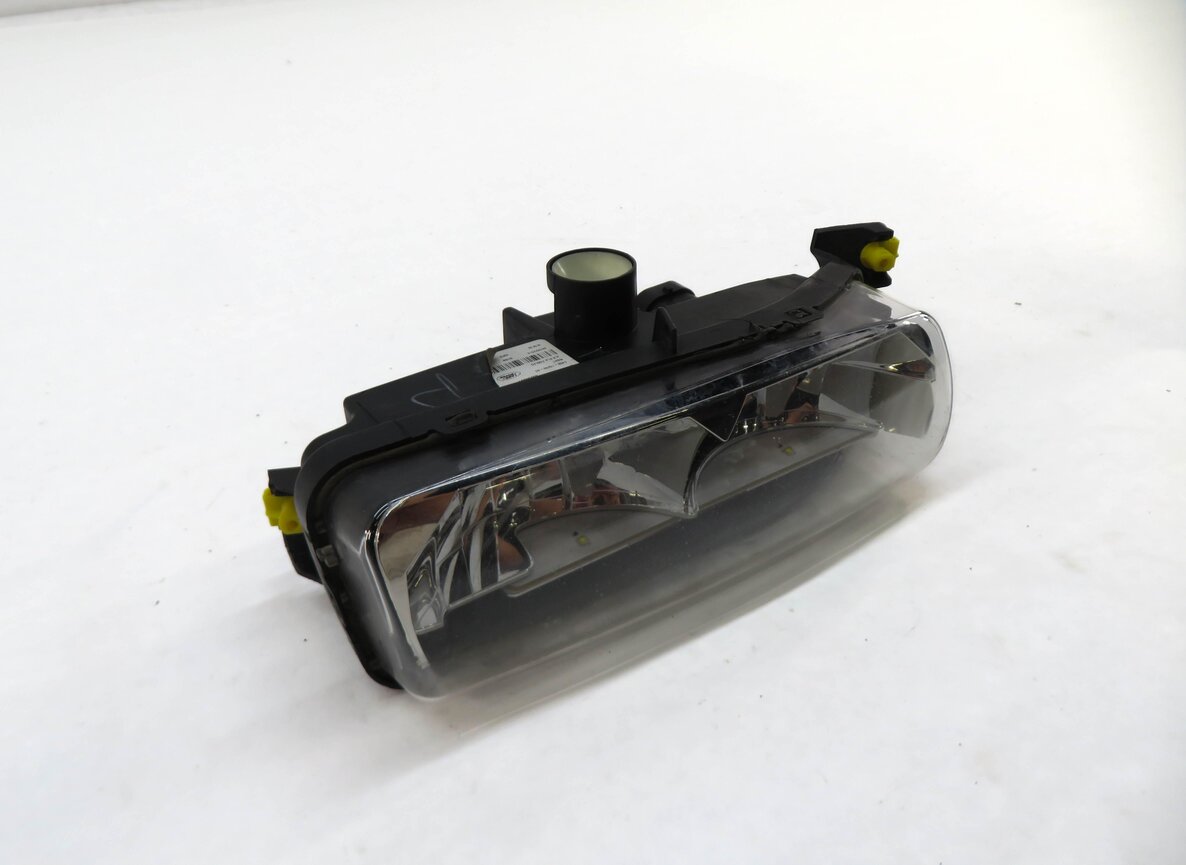Thumbnail 3: 2013-2017 RANGE ROVER SPORT (L494) RIGHT FRONT PASSENGER LED FOGLIGHT LIGHT LAMP