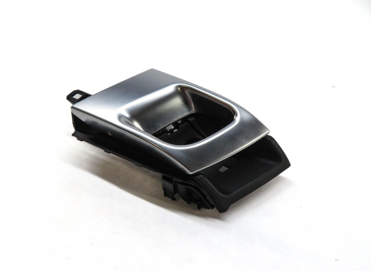 Thumbnail 2: 2013-2022 RANGE ROVER SPORT DISCOVERY (L404 L462 L494) RIGHT FRONT DOOR HANDLE