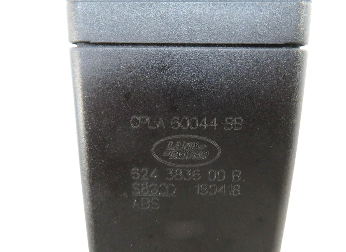 Thumbnail 5: 2016 RANGE ROVER SPORT (L494) REAR SECOND ROW SEAT SEATBELT BUCKLE RECEIVER SET