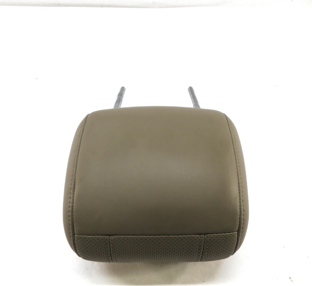 Thumbnail 6: 2016 RANGE ROVER SPORT (L494) RIGHT REAR 2nd SECOND ROW SEAT HEADREST (ALMOND)