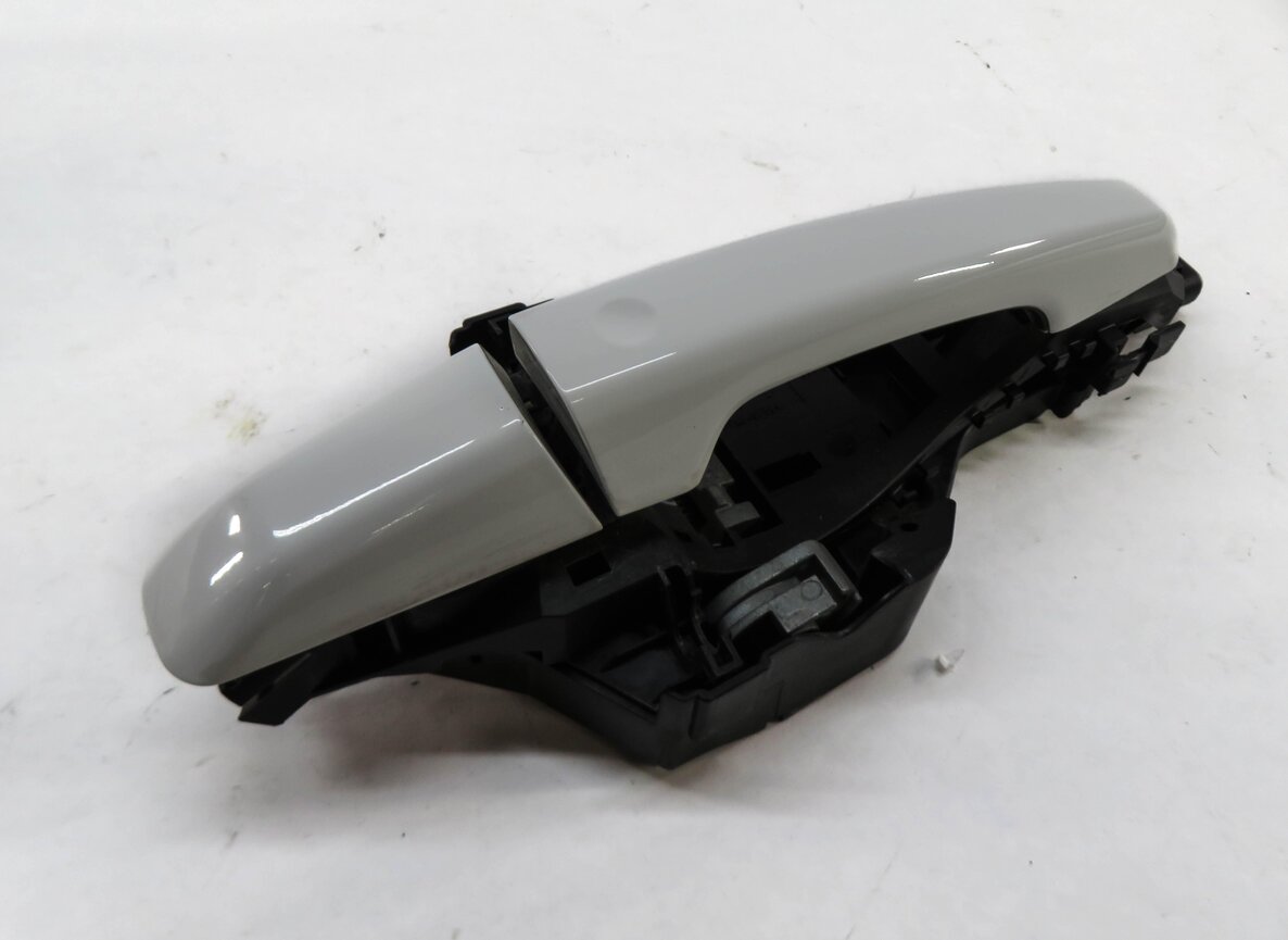 12-17 RANGE ROVER SPORT EVOQUE (L405 L494) RIGHT REAR PASSIVE DOOR HANDLE WHITE