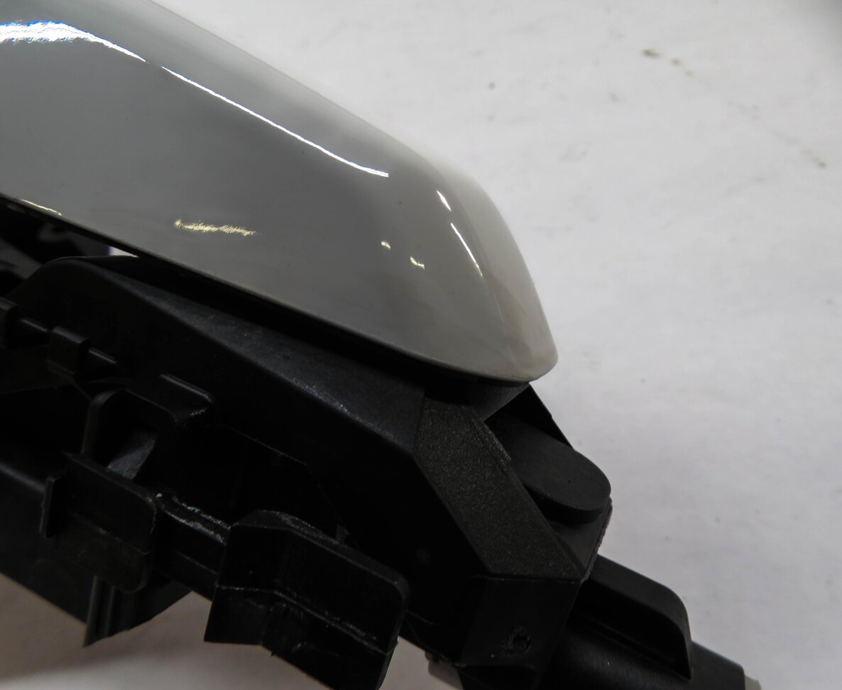 Thumbnail 7: 12-17 RANGE ROVER SPORT EVOQUE (L405 L494) RIGHT REAR PASSIVE DOOR HANDLE WHITE