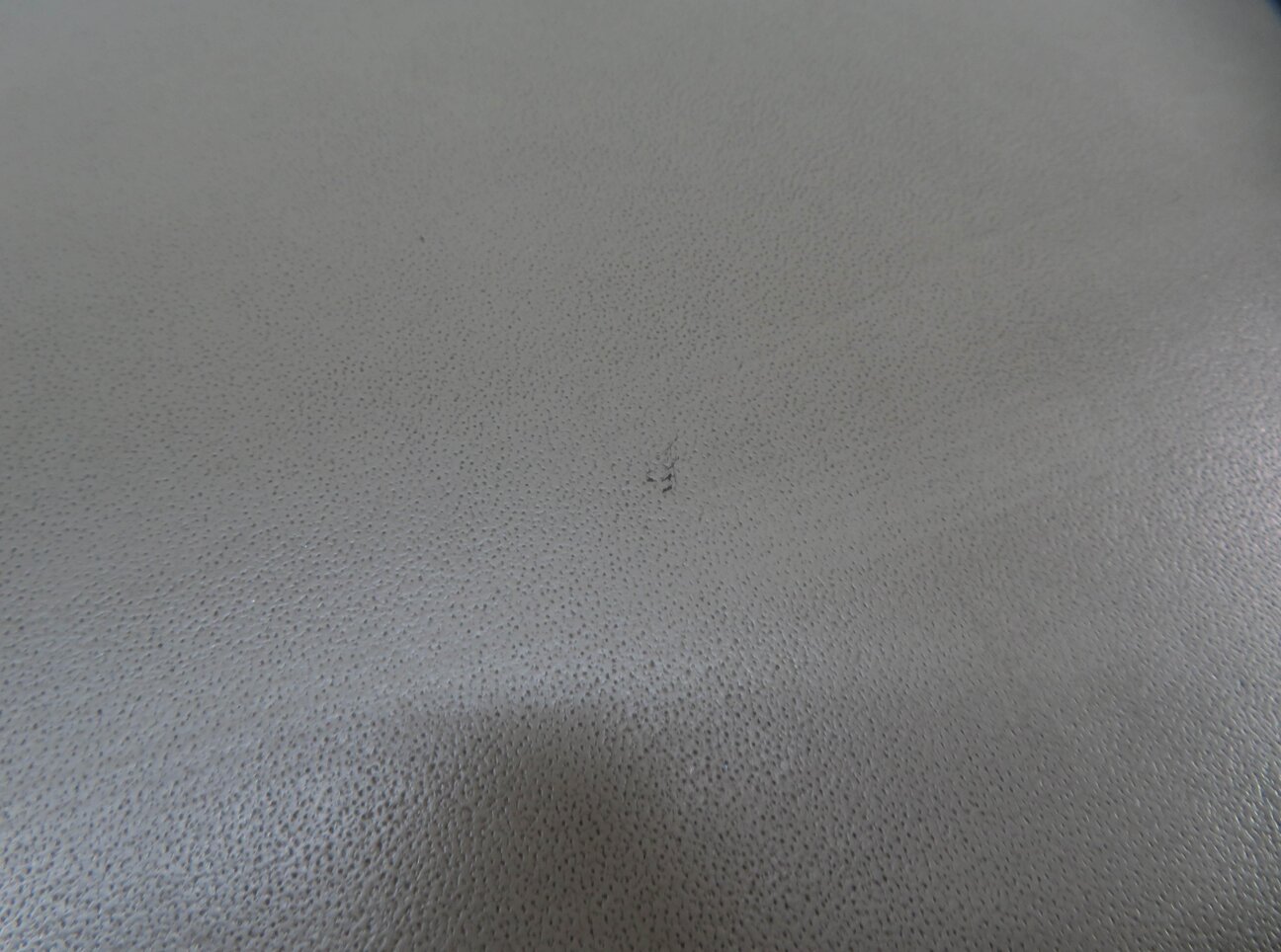 Thumbnail 8: 14-20 RANGE ROVER SPORT (L494) FRONT CENTER CONSOLE ARMREST LID (ALMOND BEIGE)