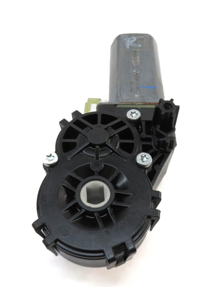 Thumbnail 4: 2016 RANGE ROVER SPORT (L494) REAR 3RD THIRD ROW SEAT ADJUSTMENT ADJUST MOTOR