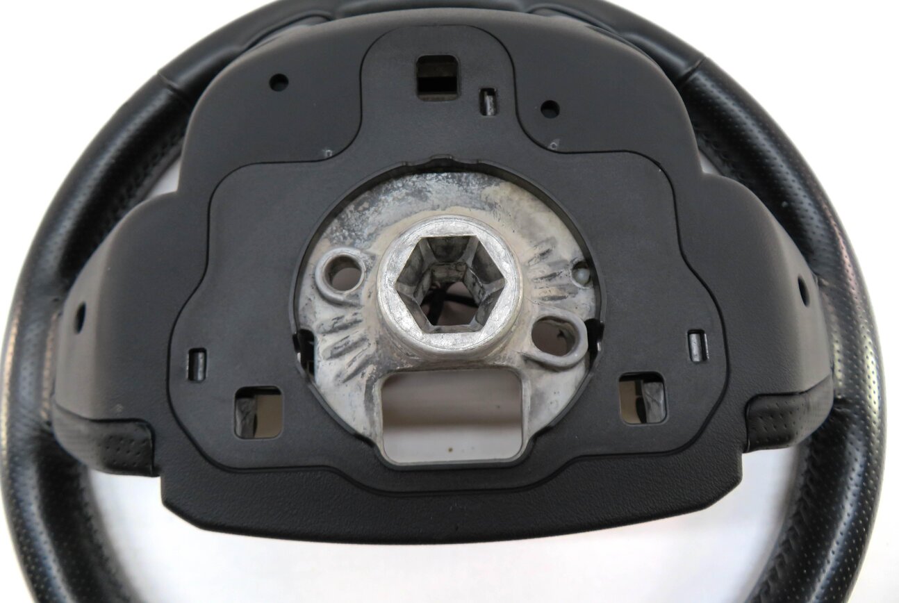 Thumbnail 8: 2014-2022 RANGE ROVER SPORT (L494) 4-SPOKE HEATED STEERING WHEEL w/ SWITCHES