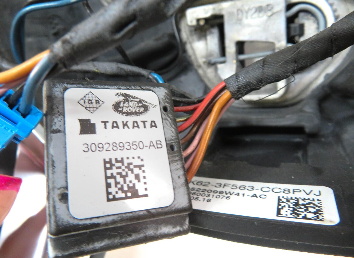 Thumbnail 9: 2014-2022 RANGE ROVER SPORT (L494) 4-SPOKE HEATED STEERING WHEEL w/ SWITCHES