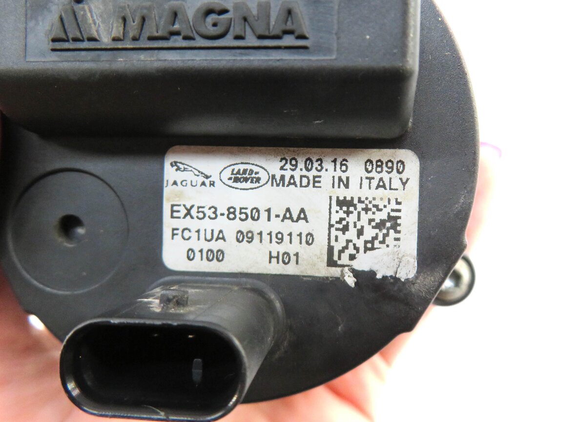 Thumbnail 5: 14-20 JAGUAR RANGE ROVER SPORT DISCOVERY (L405 L494 L462) AUXILIARY WATER PUMP