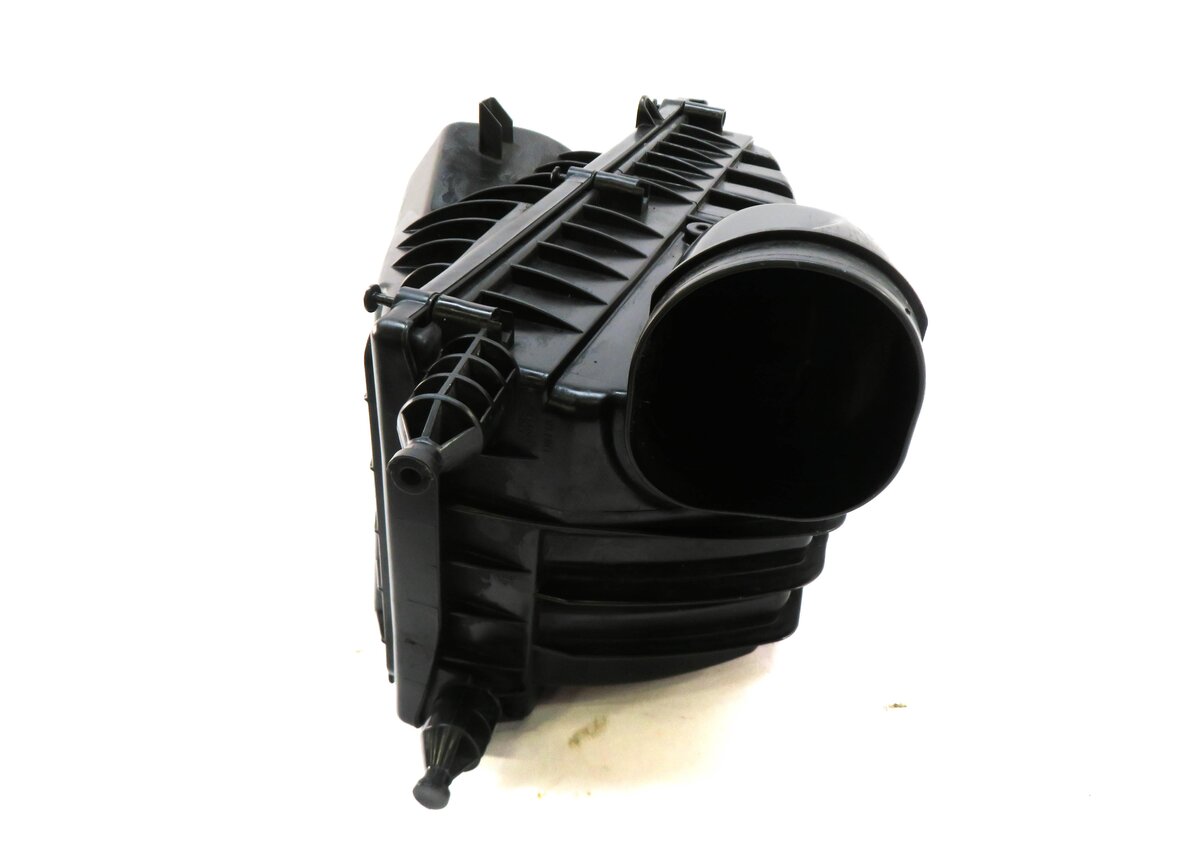 Thumbnail 3: 15-19 RANGE ROVER SPORT DISCOVERY (L405 L462 L494) 3.0L - LEFT AIR FILTER BOX