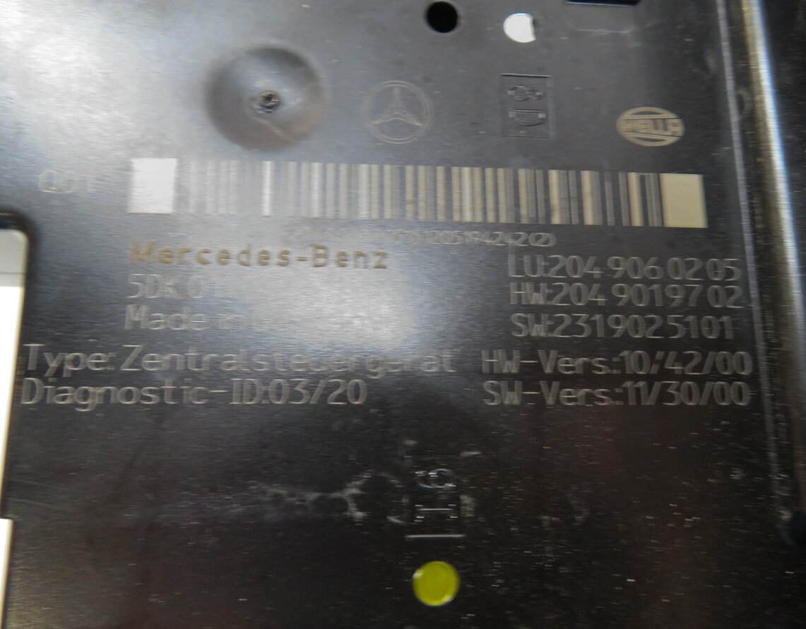 Thumbnail 5: 2011-2015 MERCEDES C-CLASS (W204) REAR SIGNAL ACQUISITION CONTROL MODULE SAM