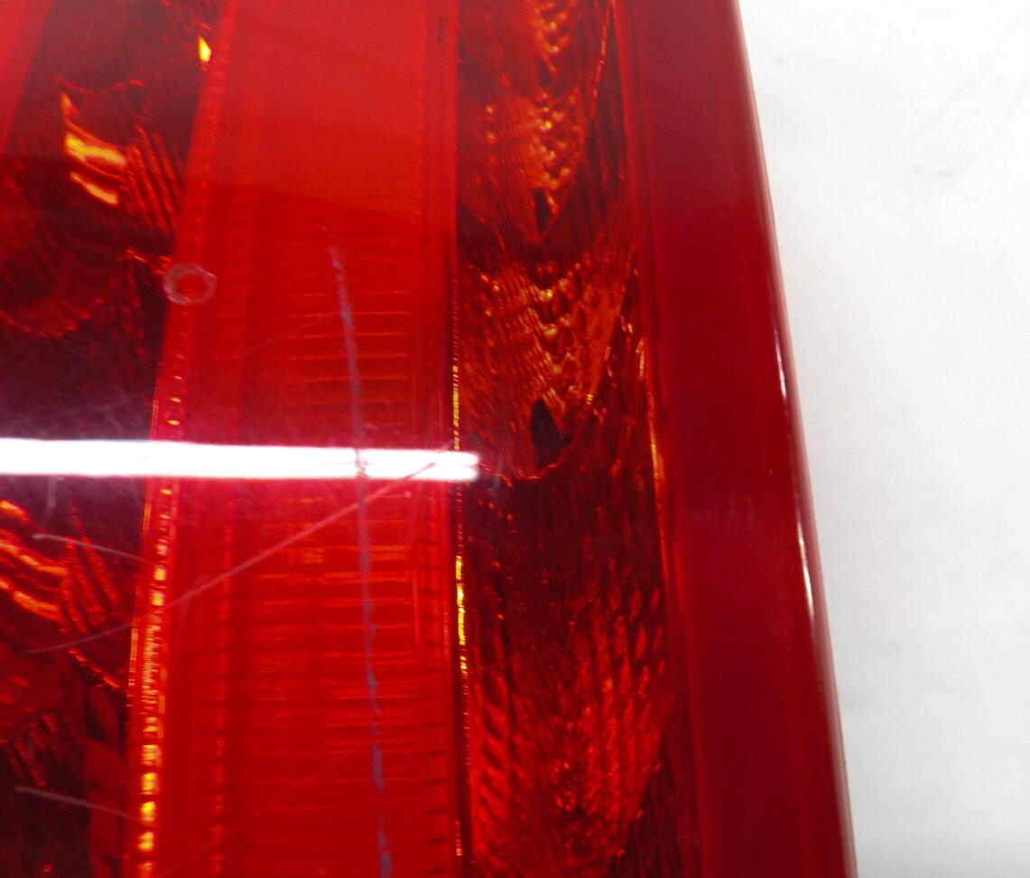 Thumbnail 7: 12-15 MERCEDES C250 C300 C350 (W204) RIGHT PASSENGER TAILLIGHT BRAKE LIGHT LAMP