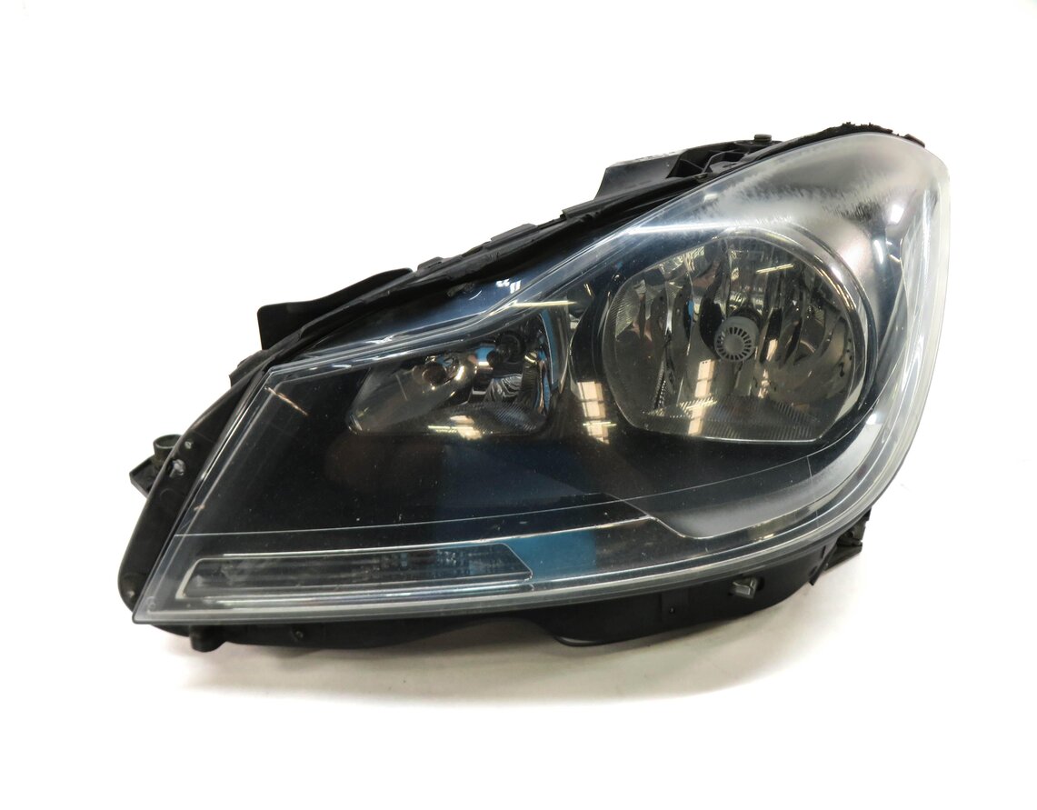 12-15 MERCEDES C250 C300 C350 (W204) LEFT DRIVER HALOGEN HEADLIGHT LIGHT LAMP