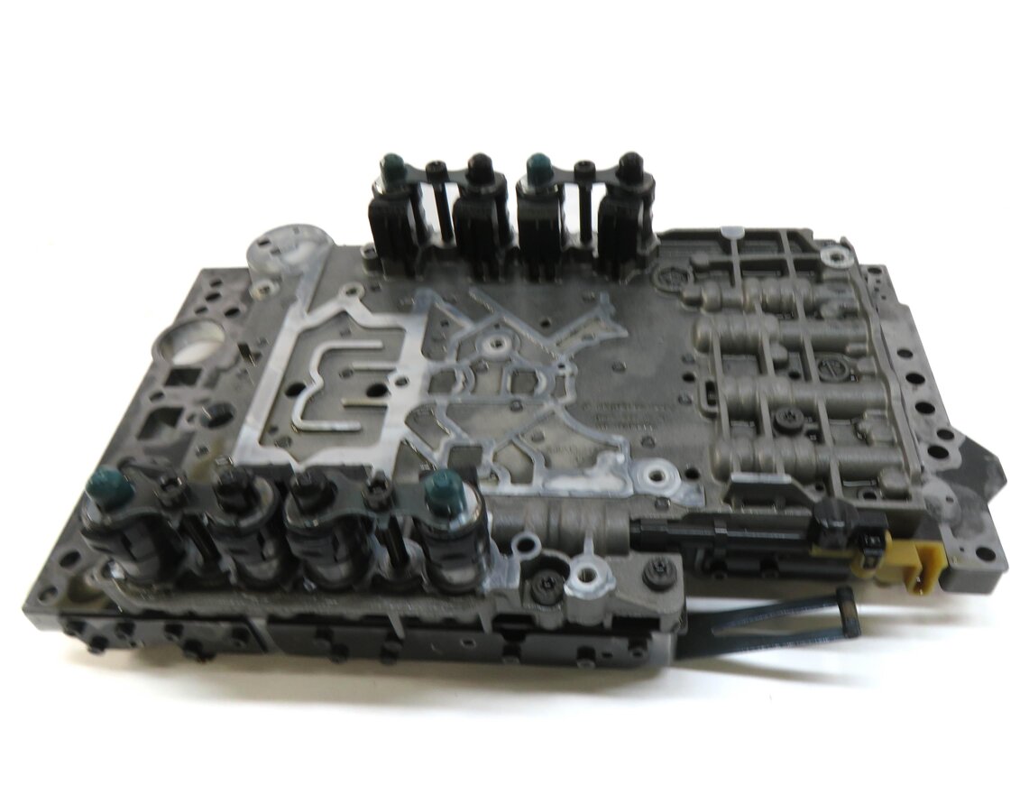 Thumbnail 2: 12-15 MERCEDES C250 SLK250 (W204 R172) 1.8L TURBO 722.9 TRANSMISSION VALVE BODY