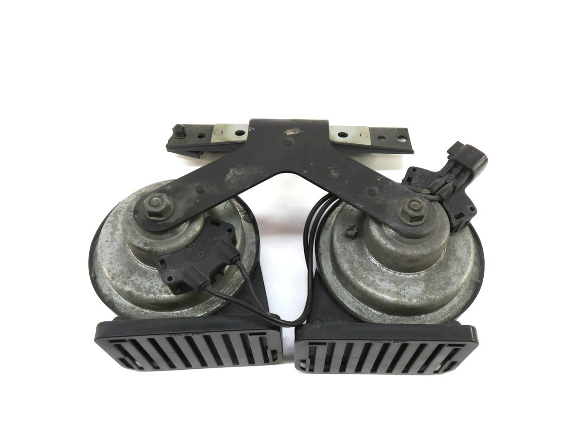 Thumbnail 3: 2010-2016 RANGE ROVER SPORT (L320) LR4 - HIGH & LOW TONE SAFETY HORN SET